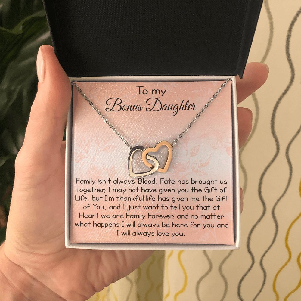 To My Bonus Daughter Gift - Luxury Interlock Heart Joined Necklace Gift for Stepdaughter