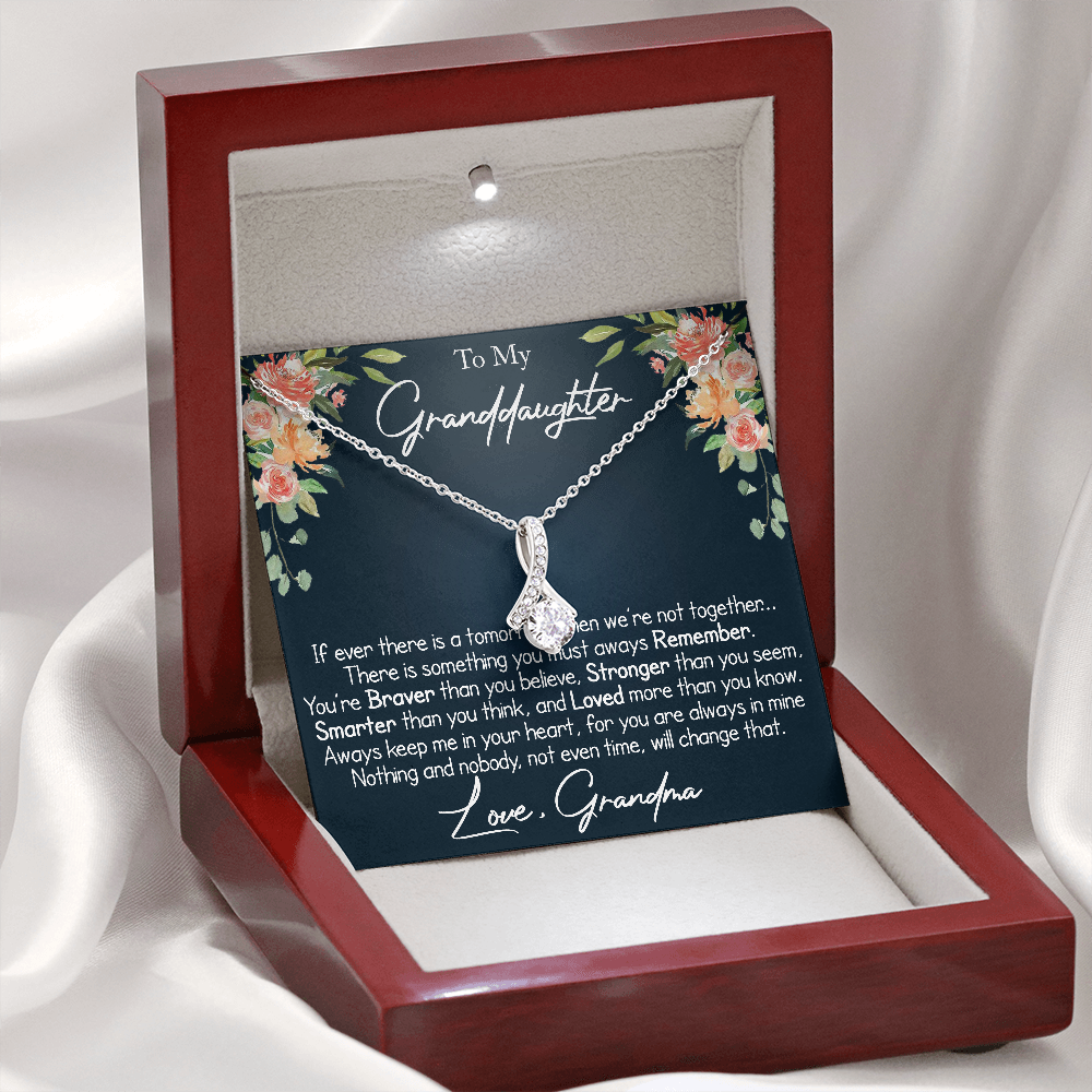 To My Granddaughter Birthday Gift From Grandma Beauty Alluring Necklace Chain with Inspirational Message